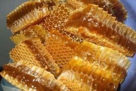5 cách thử chuẩn nhất để phân biệt mật ong giả và thật, Mật ong Nuôi và mật ong Tự Nhiên